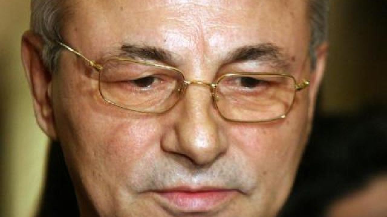 Ахмед Доган агитира на турски в Кърджали