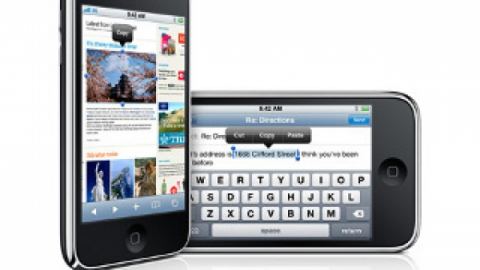 Бижутер украси iPhone 4 със стотици диаманти