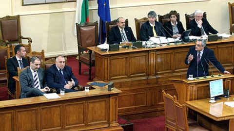 Антикризисните мерки на кабинета готови в понеделник