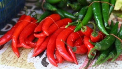 Лютите чушки ускоряват метаболизма
