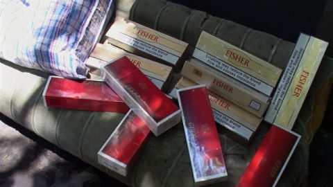 Иззеха контрабандни цигари в Севлиево