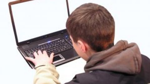 Спират нетбуците