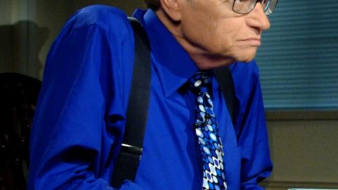 Кралят слиза от трона си - Лари Кинг напуска ток шоуто "Larry King Live"
