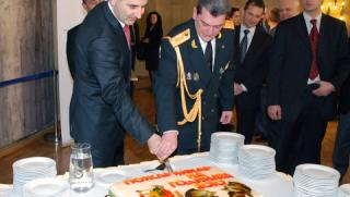 пожарникари, МВР, Цветан Цветанов