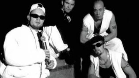 East 17 се завръщат на сцената