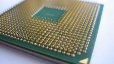 IBM създаде 100 пъти по-бърза памет от флаш