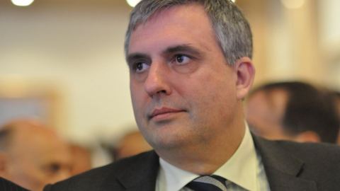 Калфин: Европарламентът ще реши за АСТА до лятото