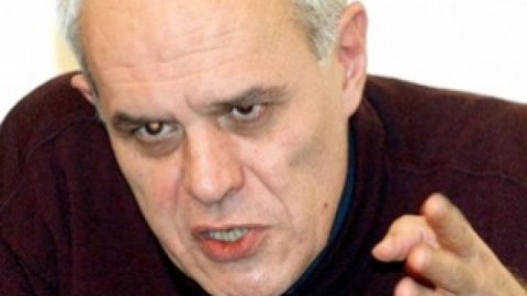 Акушерството на социализма и причините за неговото рухване