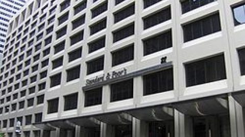 S&P понижи рейтинга на Унгария