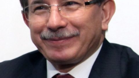 Турция: Репресиите срещу опозицията в Сирия са престъпление
