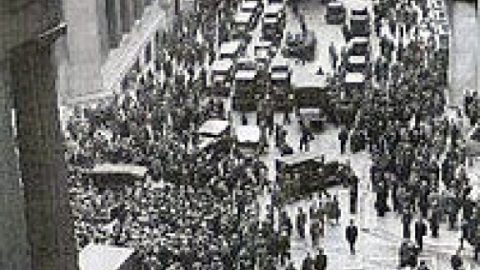 Кризата от 2008 започна преди четиридесет години