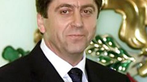 На България не й трябва шериф