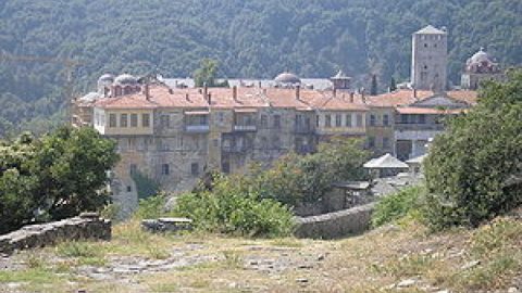 Гърция се намесва и в работите на манастирите в Света гора