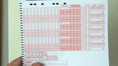 Апаш със спрей нападна пункт на "Еврофутбол"