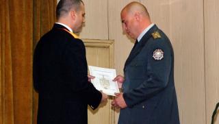 пожарникари, спасители, награди