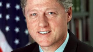Бивша тв водеща, Лесли Милуи, обвини, Бил Клинтън, сексуално посегателство