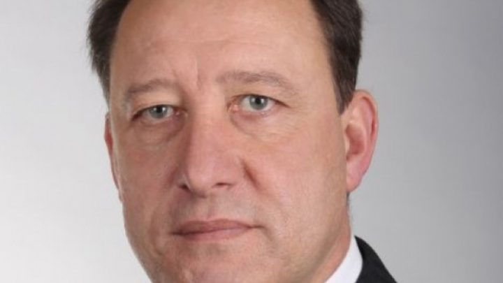 Ангел Найденов показа, че ще държи на военните