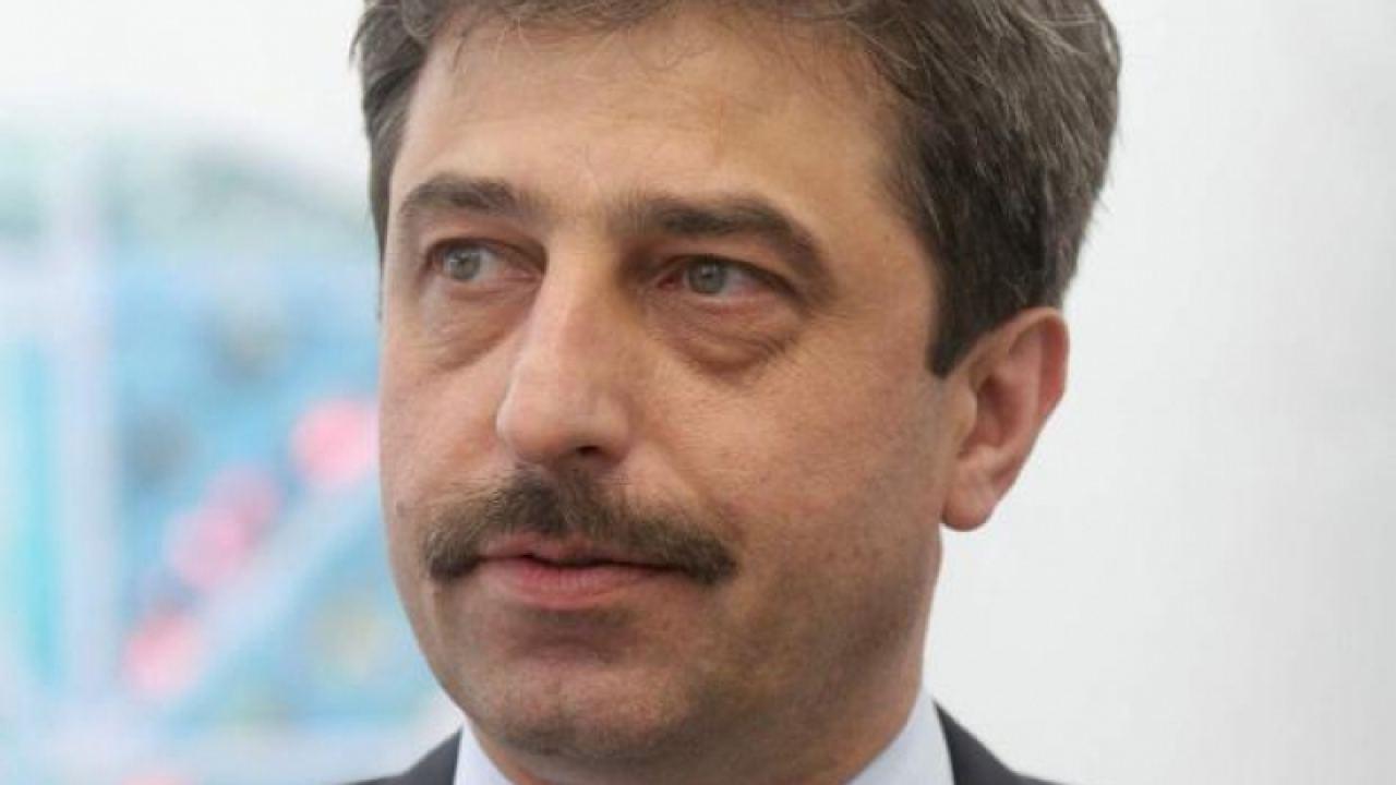 Цветан Василев се предаде на сръбската полиция
