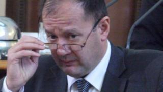 Миков, правителство, оставка