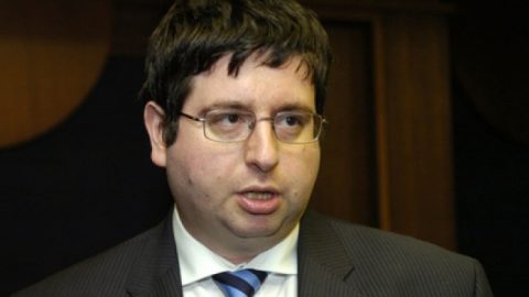 Deutsche Bank и Raiffeisen Bank отпускат на правителството заем от 700 млн. лв