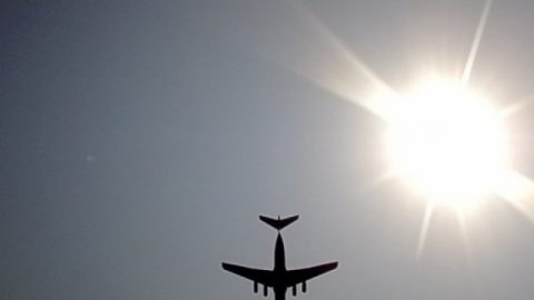 Безпилотен слънчев самолет може да прекара във въздуха пет години