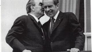 Никсън, Брежнев, таен разговор