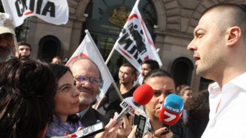 Седесари напускат и минават в партията на Бареков "България без цензура"