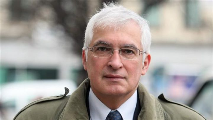 Защо китайската икономика продължава да изненадва, докато светът забавя развитието си