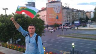 Момчил Дойчев, Конституция, парламент, професори, протест