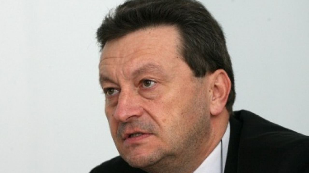 Може би ще напусна парламентарната група за приятелство с Украйна