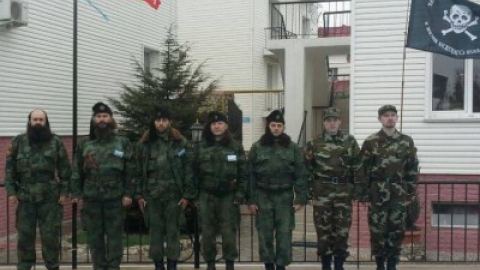 Сръбски воеводи изпращат брадати четници от Балканите в Крим