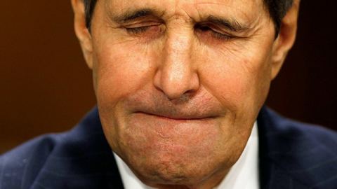 Милиони от Държавния департамент за фонд на дъщерята на Джон Кери