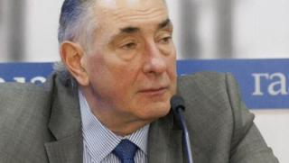 Оля Ал-Ахмед , световен ред, диктува, Запада