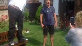 Цветанов, кофа, студена вода