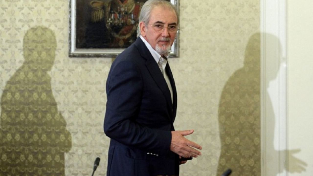 Аксесоарите говорят в парламента