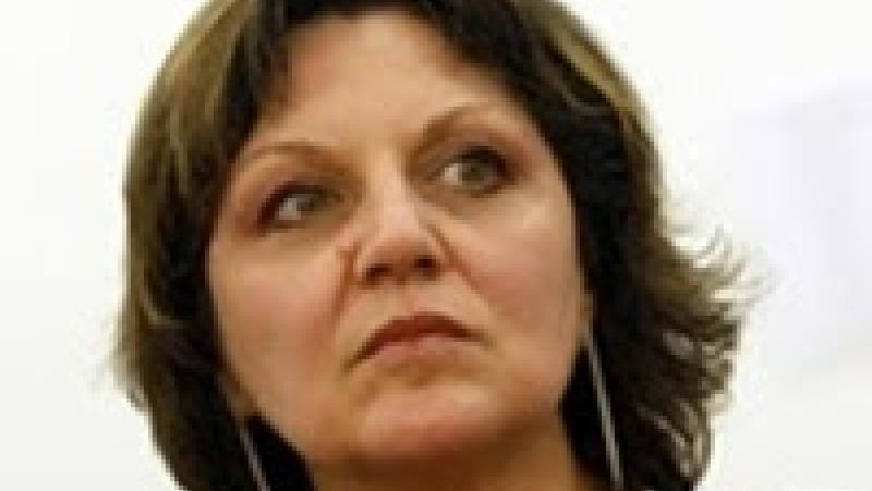 Diyana Tusheva: Hey, mayor, the tortured people of Sofia congratulate you!
 –