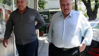 Позитано, промени, Дъбов, Узунов