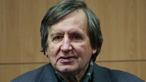 Как ще делим историята със Скопие?! Като на Женския пазар?