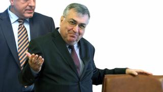 Близнашки, предаде поста, Борисов
