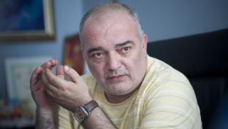 Арман Бабикян, Борисов, храни, управлява, телевизора