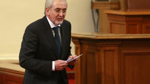 Турски общини замразяват отношения с Кърджали заради Местан