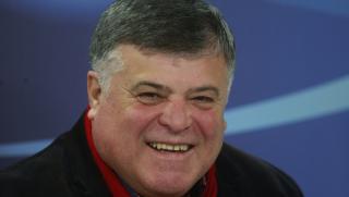 Николай Русатев, агенти, зад граница, избесени, стълбове