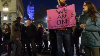 Париж, убиха, 10 журналисти, двама полицаи, протест