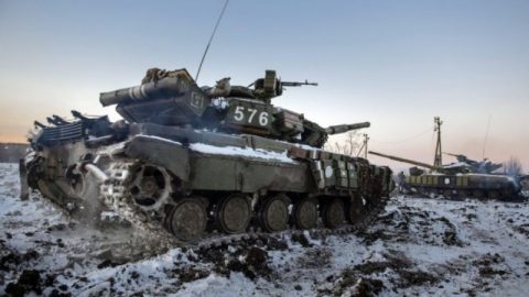 Политолог от САЩ: Армията на Киев се проваля по всички фронтове