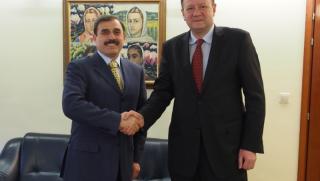 Михаил Миков, Антон Киссе, БСП комисия, българи, чужбина