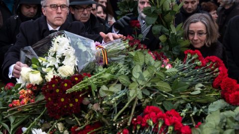 Немцов и Дурицкая – връзка напук на враждата между две нации