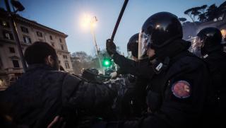 Митинги, политически противници, Рим