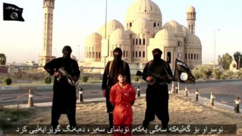 ИД обезглавява сирийци за сътрудничество със Запада в Турция