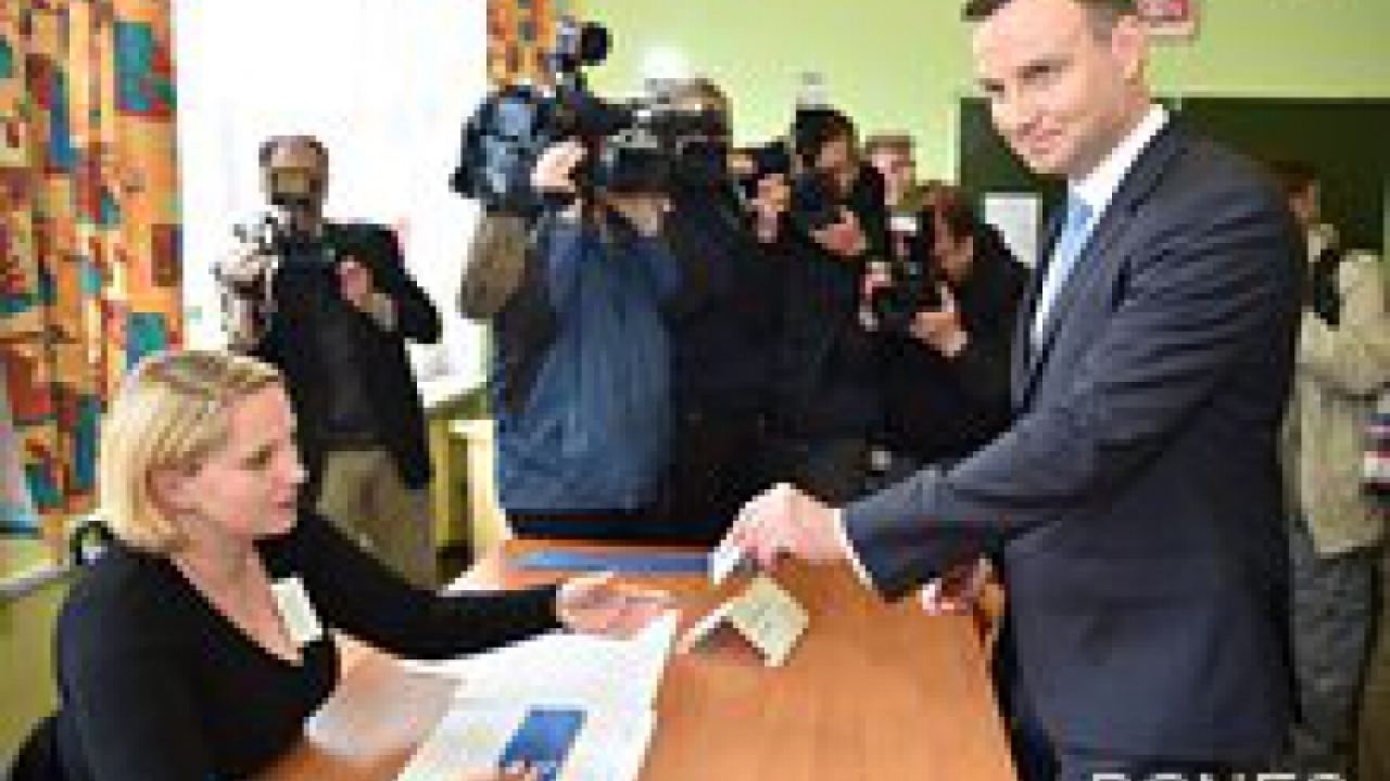 Поляците си смениха президента