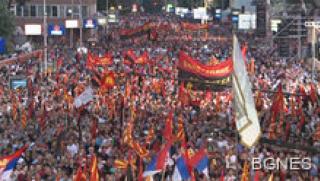 Предсрочни избори, Македония, април